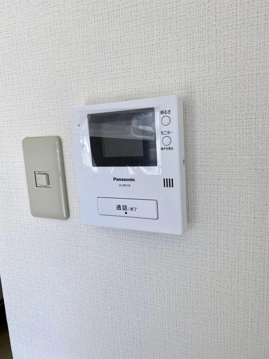 兵庫県神戸市中央区浜辺通３丁目 家具家電