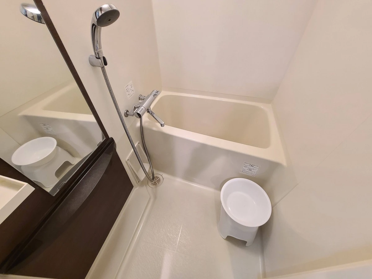 兵庫県神戸市兵庫区湊町１丁目 風呂・トイレ
