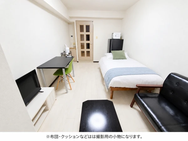 【JR神戸駅 徒歩７分】SステイLM神戸第３｜Wi-Fiレンタル可｜オートロック付き分譲マンション｜１K・シングルベッド＆ソファの物件画像