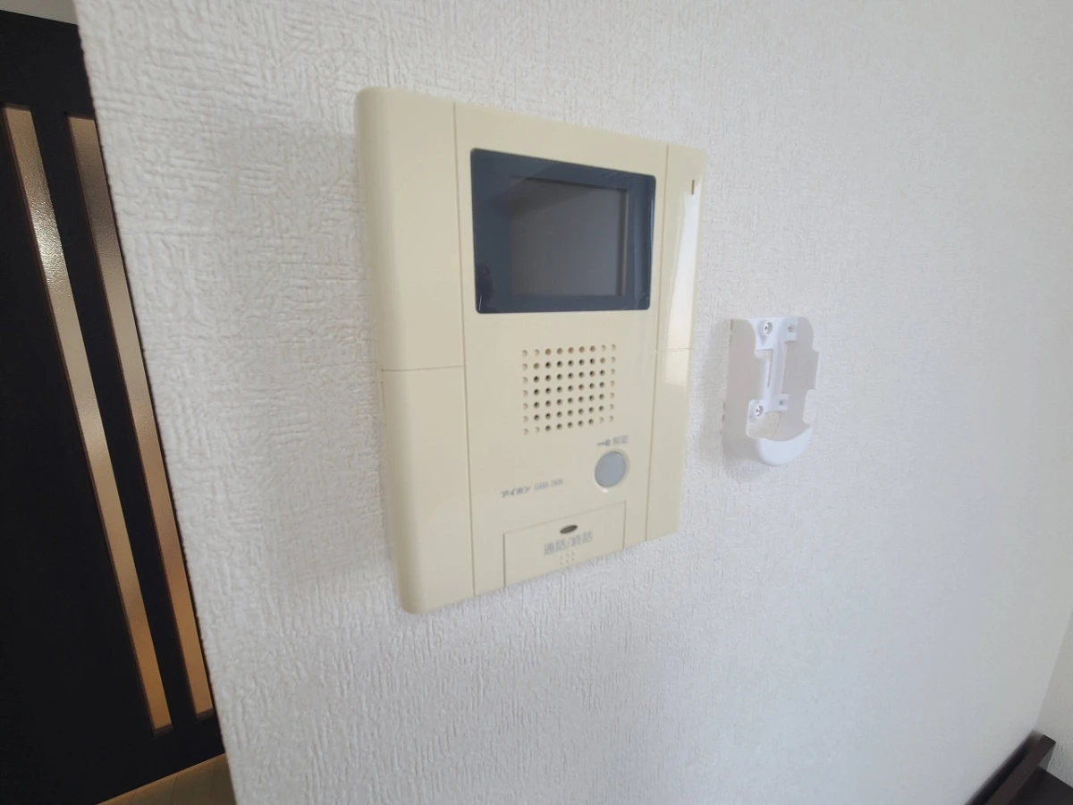 兵庫県西宮市西田町 家具家電