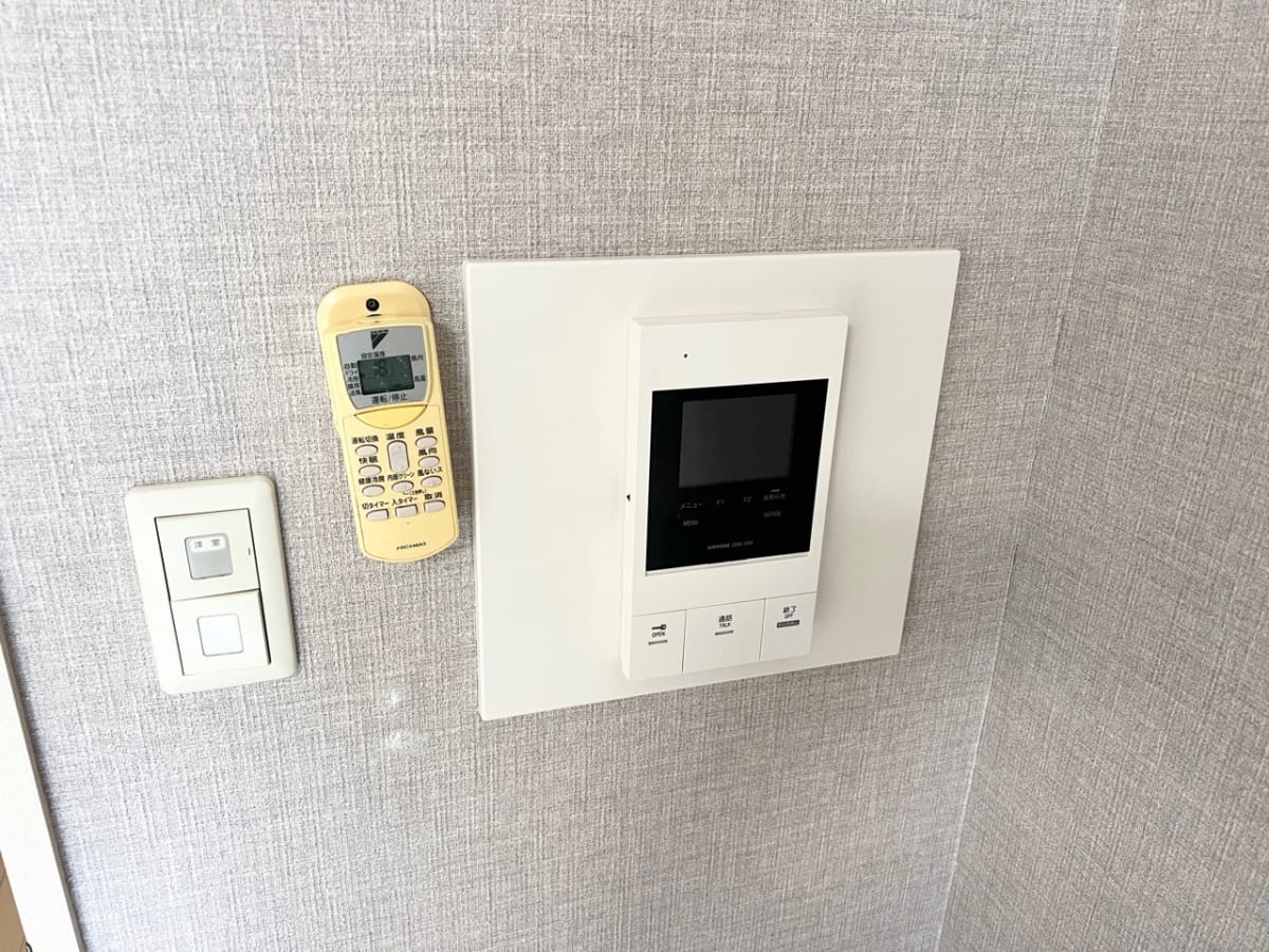 ★SステイDM神戸元町【禁煙ルーム・セミダブルベッド・オール電化】★独立洗面化粧台・ウォシュレットなど設備充実★ペット可★