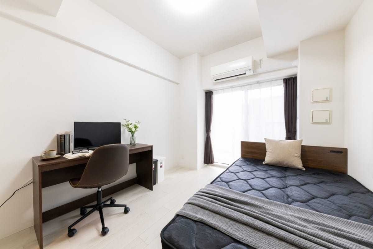 ★SステイEPアーバンレジデンス阪神尼崎【禁煙ルーム・１K・Wi-Fi無料・セミダブルベッド】★独立洗面台・ウォシュレット・浴室乾燥機など設備充実★